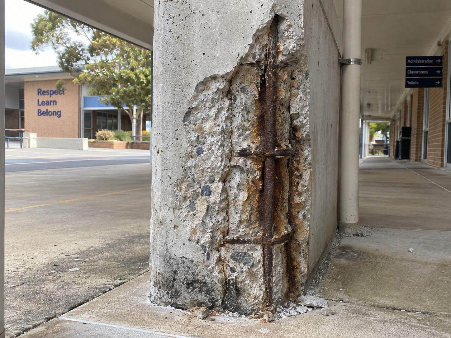 Before repair — School Covered Walkway Column